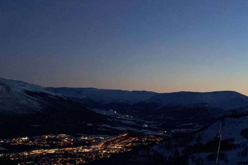 דירות אופדאל Koselig Leilighet , Med Parkering Og Ski In &Out. מראה חיצוני תמונה